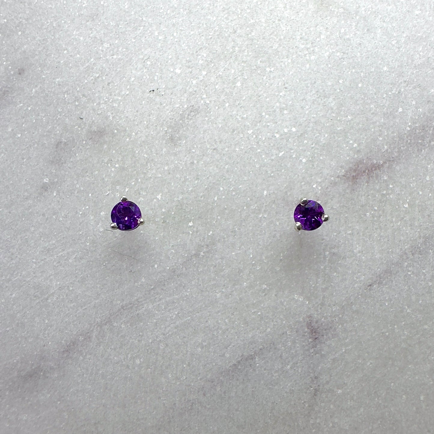Gemstone Stud Earring: 3 Prong ‘Cocktail’ Style Setting